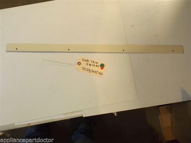 JENN AIR STOVE 7728P095-60 Insert, Door Trim (alm) USED PART JENN AIR STOVE 7728P095-60 Insert, Door Trim (alm) USED PART